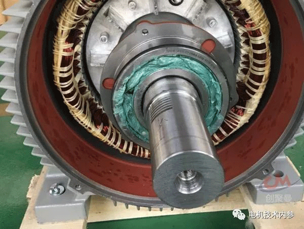 詳解電機(jī)防潮加熱帶的用途、選型及安裝事項(xiàng)——西安泰富西瑪電機(jī)（西安西瑪電機(jī)集團(tuán)股份有限公司）官方網(wǎng)站