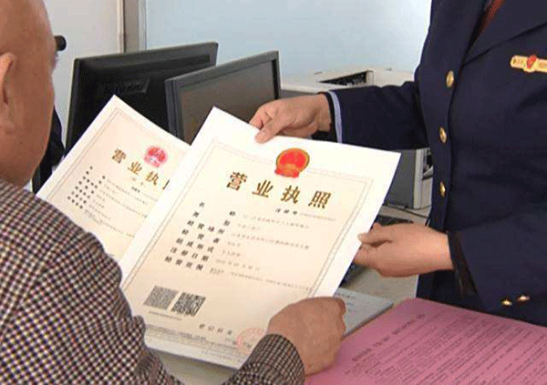 如何保證西安西瑪電機在使用過程中的維護(hù)保養(yǎng)。