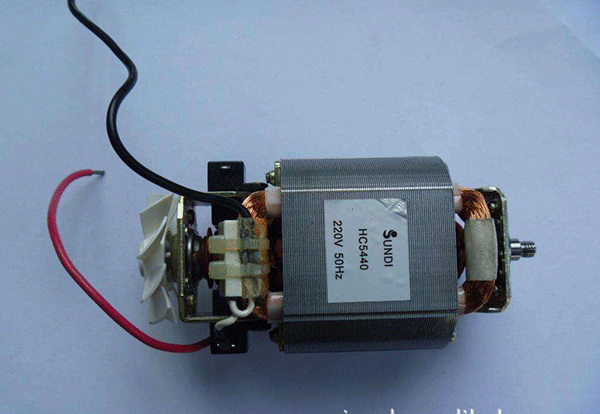 三相異步電動機對數(shù)速度控制方法分享。