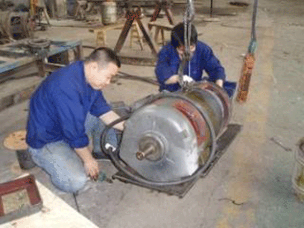 西瑪電機給專業(yè)電機修理工人一些小建議。
