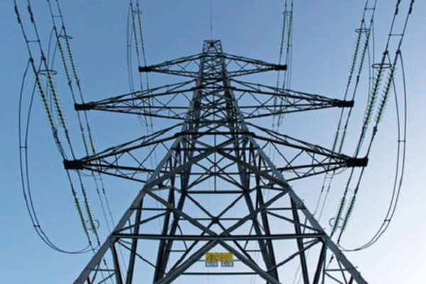 YRKK高壓電機(jī)必須承受多大的電壓？